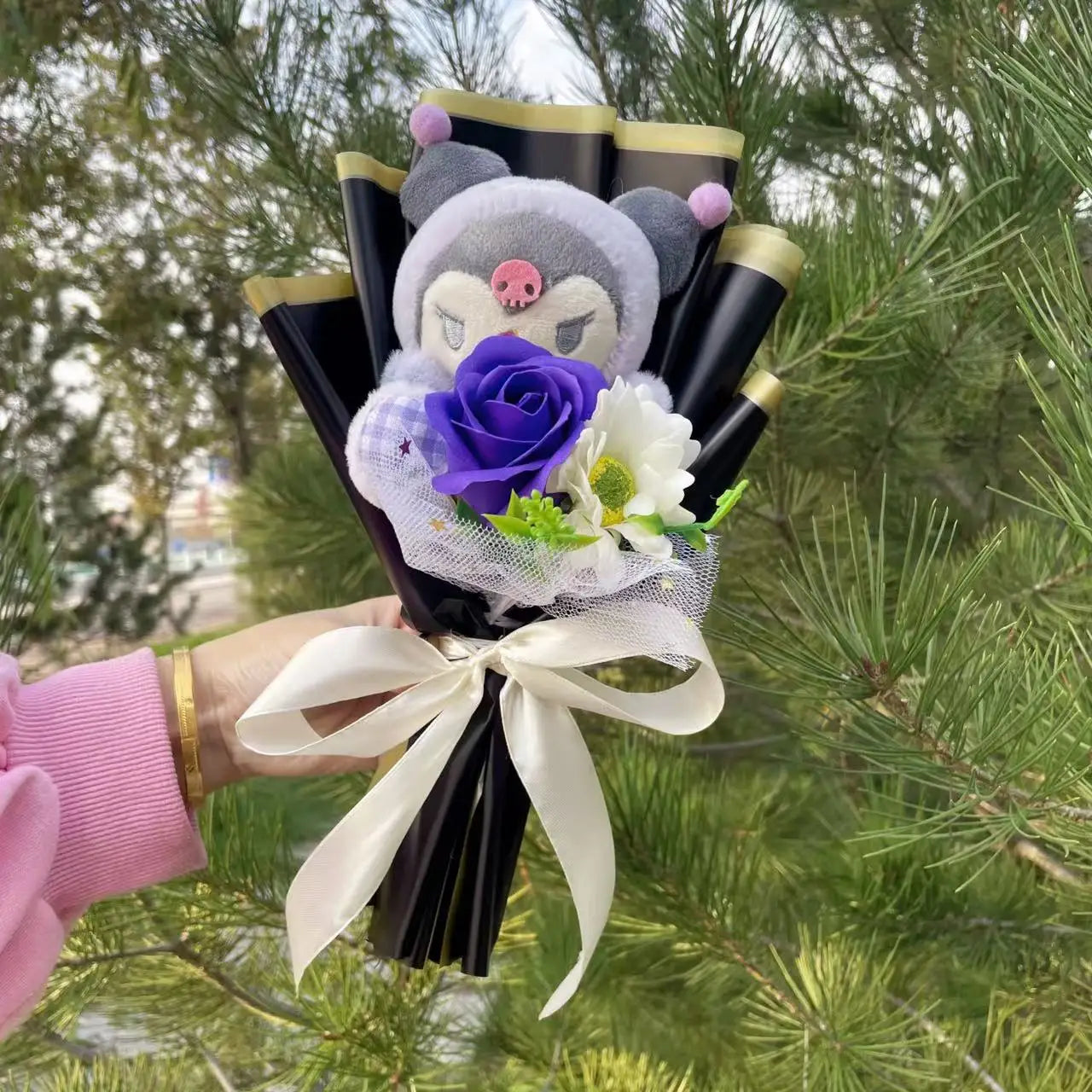 My Melody Kuromi Cinnamoroll Cat Plush Doll Creative Flower Bouquet. Choose out of 28 Bouquets.