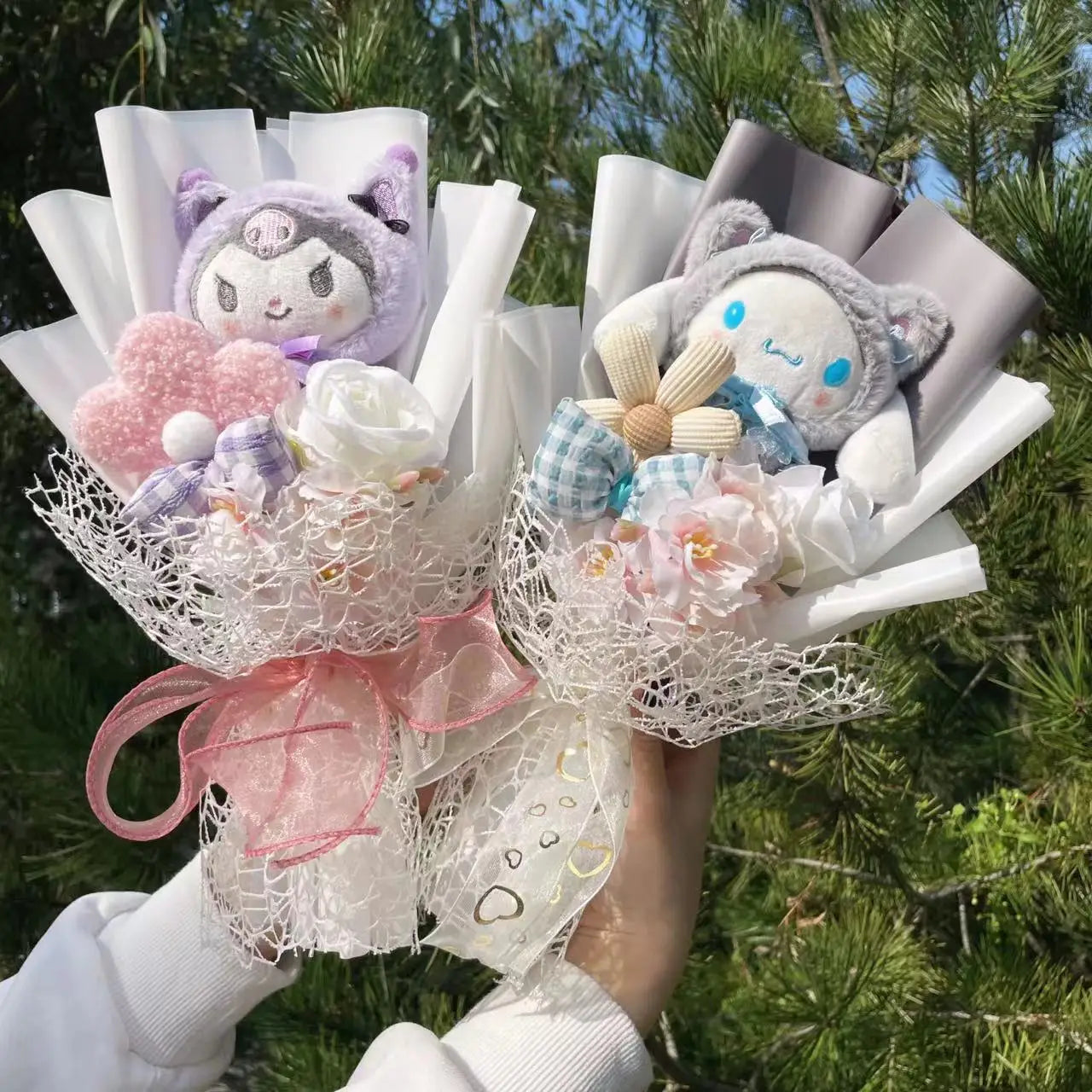 My Melody Kuromi Cinnamoroll Cat Plush Doll Creative Flower Bouquet. Choose out of 28 Bouquets.