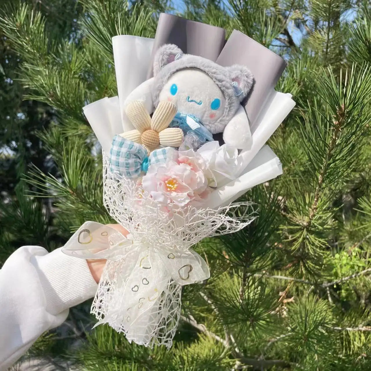 My Melody Kuromi Cinnamoroll Cat Plush Doll Creative Flower Bouquet. Choose out of 28 Bouquets.